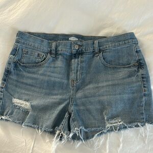 Old Navy boyfriends 3” inseam Jean shorts -size 12